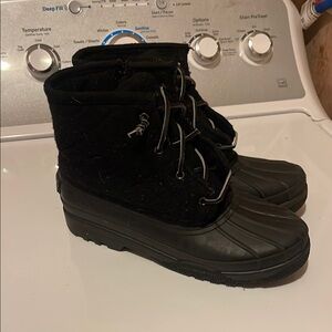 Sperry Women's Black Quilted Boots